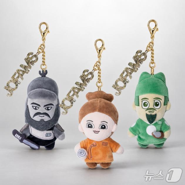 KOMSCO launches Jofams Money Dolls made from banknote waste